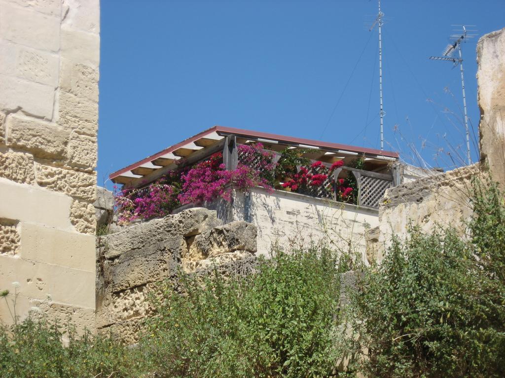 B&B Corte Barocca Lecce Bagian luar foto