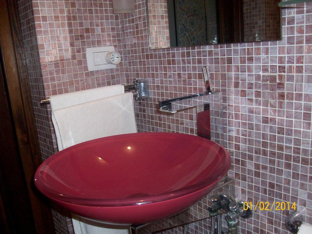 B&B Corte Barocca Lecce Bagian luar foto
