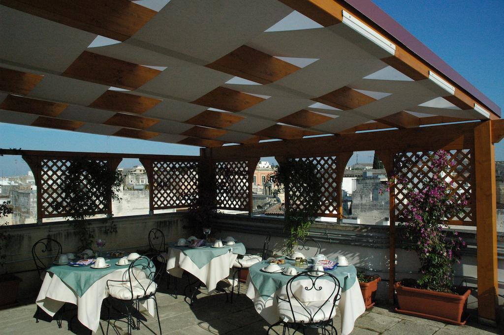 B&B Corte Barocca Lecce Bagian luar foto